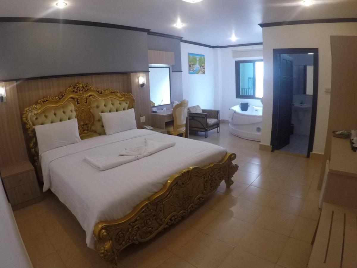 New Usouk Boutique Hotel Vientiane Extérieur photo