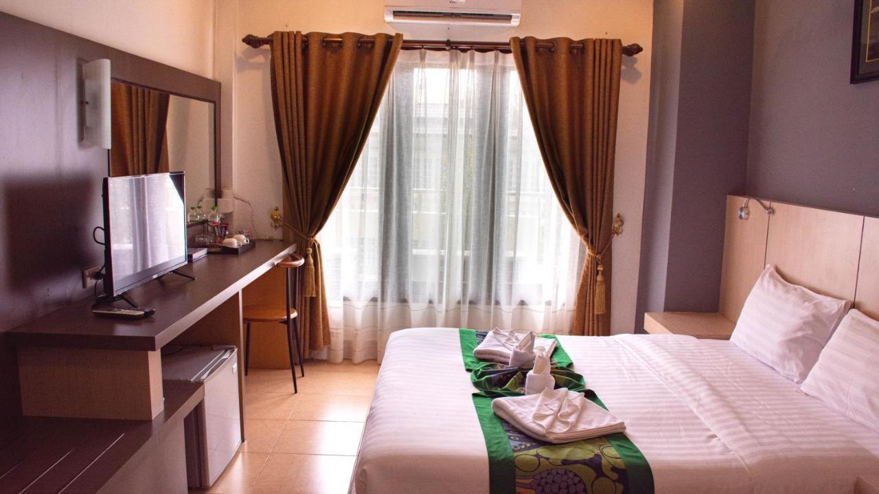 New Usouk Boutique Hotel Vientiane Extérieur photo