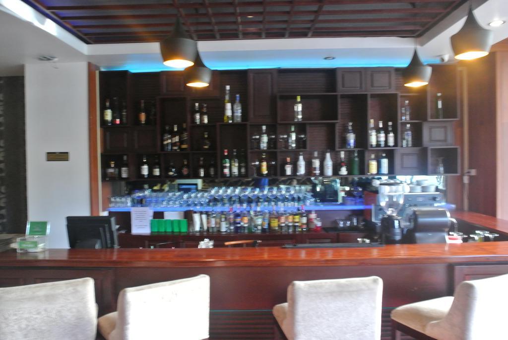 New Usouk Boutique Hotel Vientiane Extérieur photo